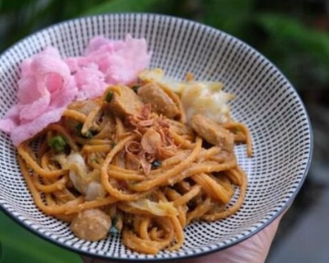 makanan tradisional medan mie gomak
